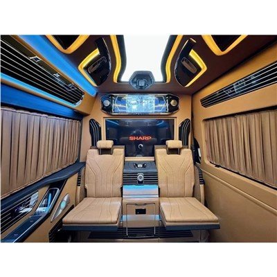 Mercedes-benz Sprinter 3.0T Zmodyfikowana konfiguracja Szczegółowe objaśnienia, luksusowe 7 miejsc z przegrodą, wysoki dach i duża przestrzeń