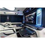 Модифікаційні аксесуари Deluxe W447 VCLASS VITO з підйомною перегородкою для телевізора